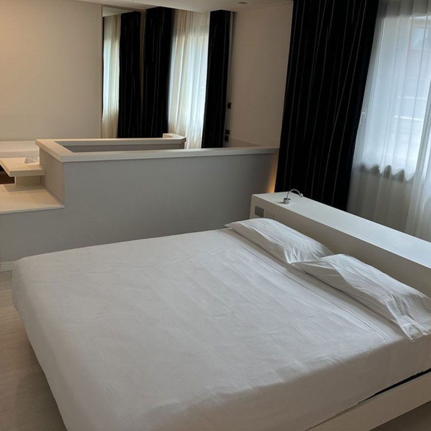 Hotel Cruise