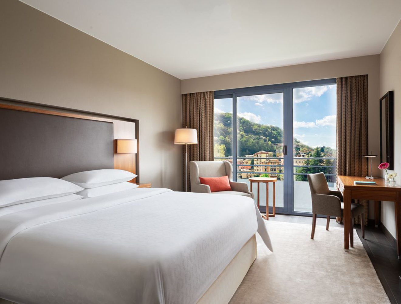 Sheraton Lake Como Hotel